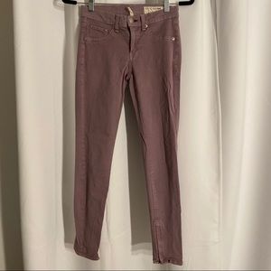 COPY - Rag & Bone Mid-Waist Purple Cropped W Zipper Jeans